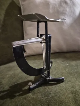 Balanza antigua de cocina Melius