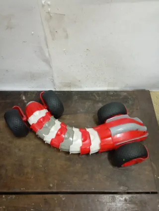 LIQUIDACIÓN 2026 Coche de juguete rojo y blanco