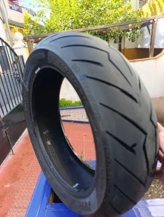 Cubierta Pirelli Diablo Rosso II 160 60 15  (Sport