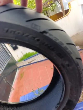 Cubierta Pirelli Diablo Rosso II 160 60 15  (Sport