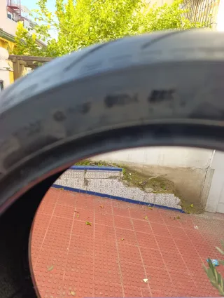 Cubierta Pirelli Diablo Rosso II 160 60 15  (Sport