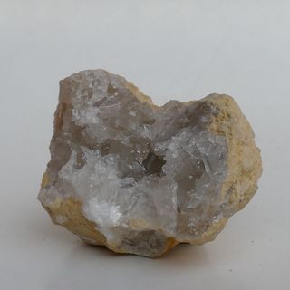 minerali QUARZO, CELESTINA IN GEODE Marocco (Q404)