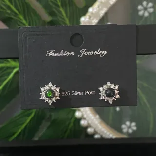 Pendientes de ópalo negro natural