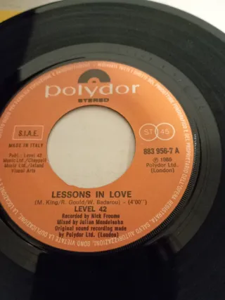 Vinile Level 42 Lessons in Love