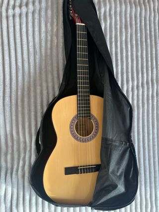 Guitarra Clásica Casi Nueva