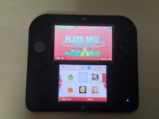 Nintendo 2DS Azul y Negra + Juego Mario Maker