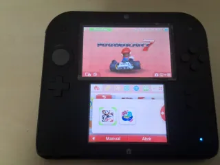 Nintendo 2DS Azul y Negra + Juego Mario Maker