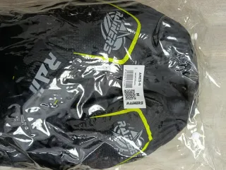 Peto Enduro Rainers Negro