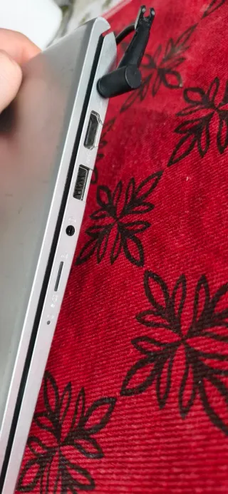 ASUS VivoBook 14 i5 8ª gen 8GB RAM 512GB SSD