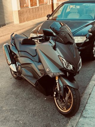 Yamaha Tmax 530