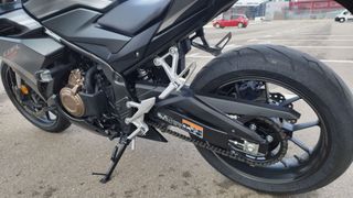 Honda CBR 500R Negra