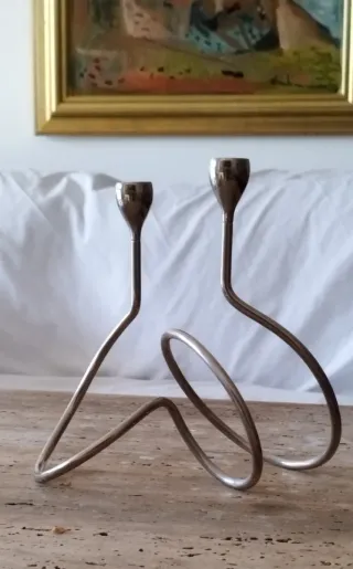 Portavelas moderno de metal estilo Art Deco