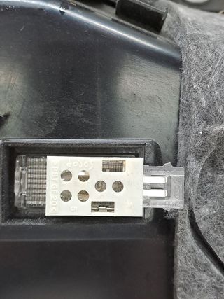 GUANTERA AUDI Q5 (8R) (4)