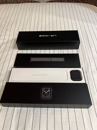 Apple Watch S4 Nike+ GPS+Celular