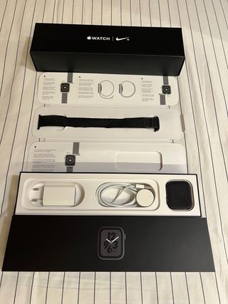 Apple Watch S4 Nike+ GPS+Celular
