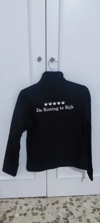 Chaqueta negra talla M