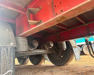 Semirremolque Fruehauf Astillero