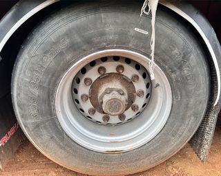 Semirremolque Fruehauf Astillero