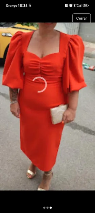 Vestido naranja de dos piezas