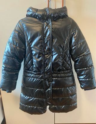 Piumino nero lucido sintetico