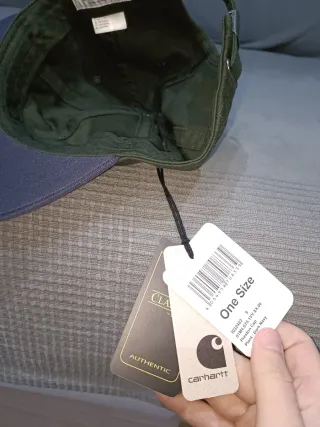 Gorra Carhartt verde y correas Carhartt