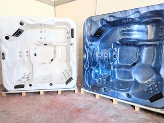 Jacuzzi Oasis Blanco/Azul