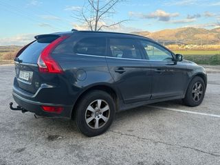 Volvo XC60 2011