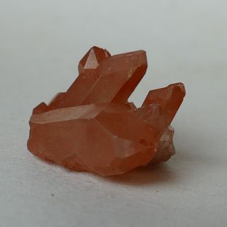 minerali QUARZO ROSSO Marocco (Q409)