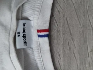 Sudadera blanca con logo