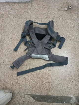 Mochila Portabebés Ergonómica Gris
