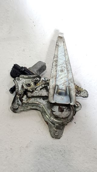 ELEVALUNAS TRASERO IZQUIERDO LEXUS RX300 (MCU15)