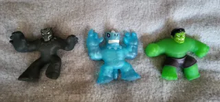 Pack 3 figuras goma juguete