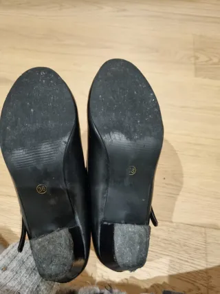 Zapatos de baile negros con correa