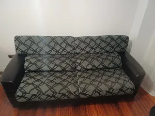 Sofá 3 plazas 2,23m x 1,06m