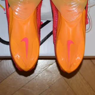 Nike Air Zoom Victory Talla 44 - Hyper Pink/Orange