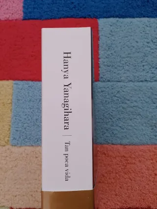 Tan poca vida (intercambio por libro en inglés)