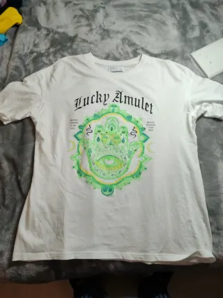 Camiseta Blanca Lucky Amulet unisex Talla S