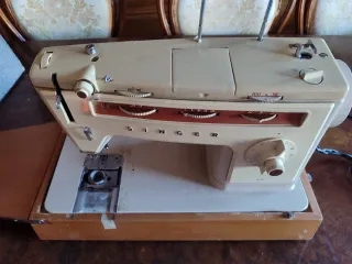 Máquina de coser Singer