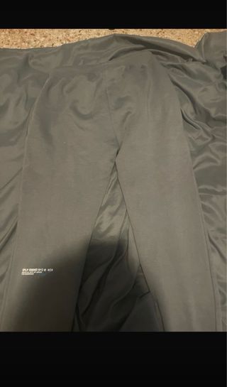 Conjunto chándal Supply & Demand