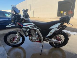 AJP PR7 650cc 2024  Enduro