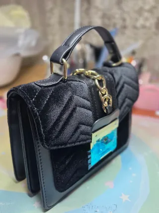 Bolso negro de Terciopelo