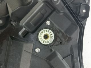 ELEVALUNAS DELANTERO DERECHO MAZDA CX-7 (ER)