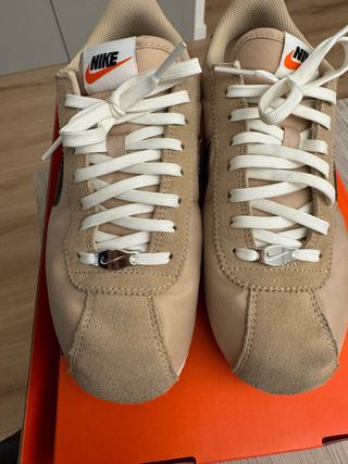 Nike Cortez Beige/Naranja Talla 38.5