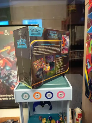 ETB Pokemon Fuegos Fantasmales Español