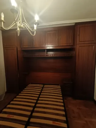 Regalo Mueble de dormitorio con mesita y cómod