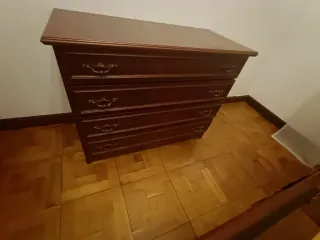 Regalo Mueble de dormitorio con mesita y cómod