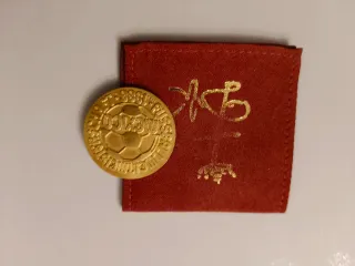 Medalla Oro Salvador Dalí