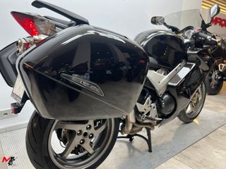 HONDA VFR 800 FI | 2008 | 47.889Kms | 65€/mes