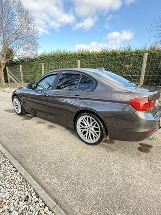 BMW 316D 2014