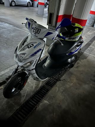 Yamaha Neos 49cc Scooter